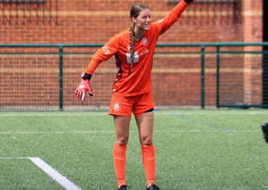 Gosling Swoops 20 Lauren Reeves