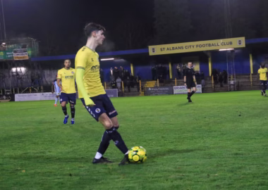 St Albans City 1-5 Cheshunt 18 St Albans City 1-5 Cheshunt