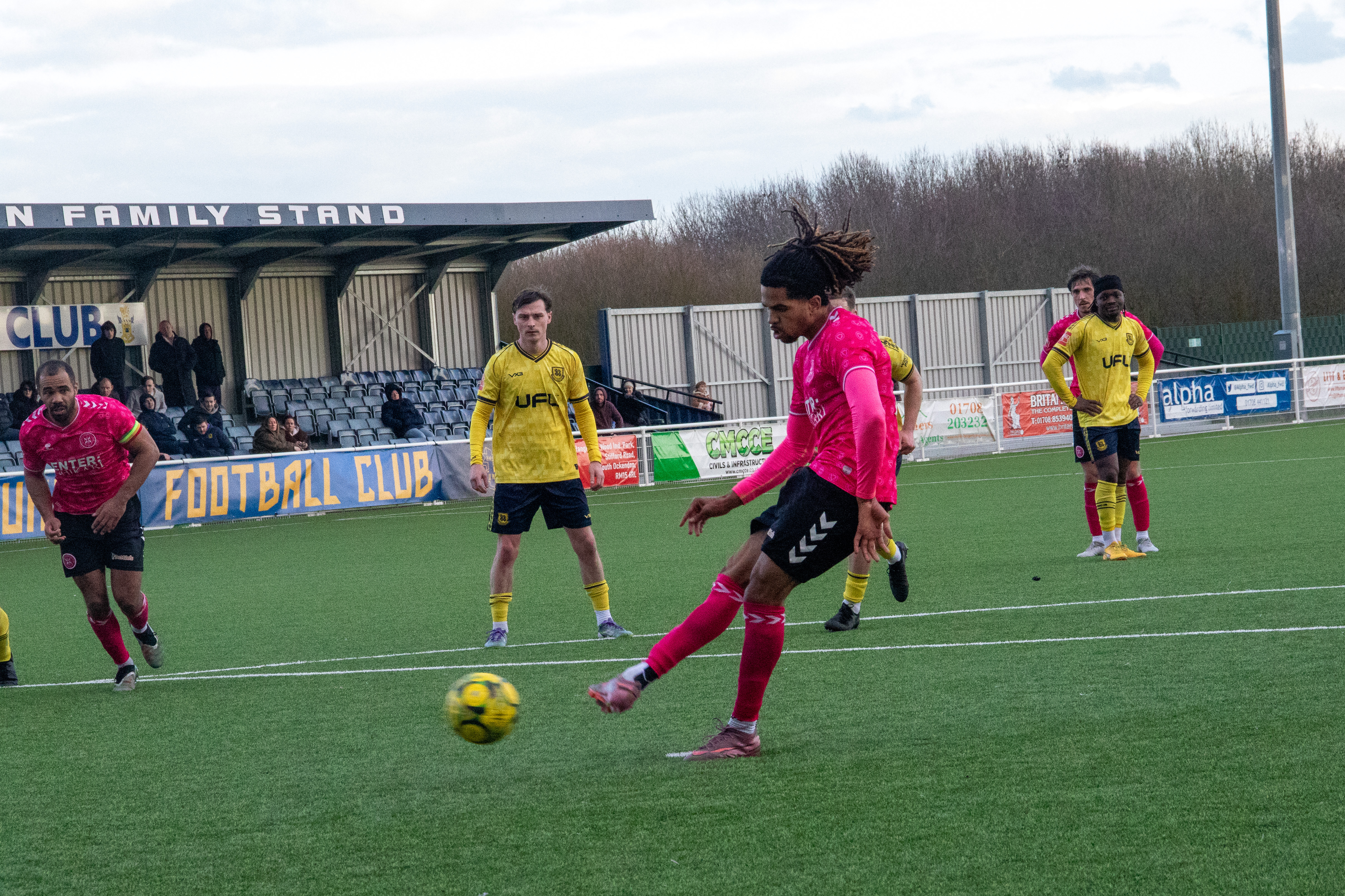 HASHTAG UNITED 1-2 ST ALBANS CITY