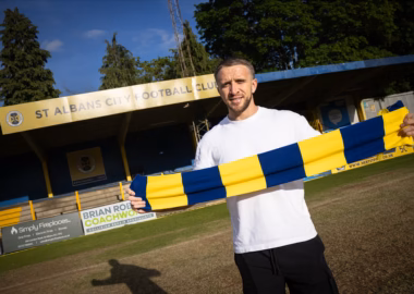 SUTTON SIGNS FOR THE SAINTS 5 SUTTON SIGNS FOR THE SAINTS